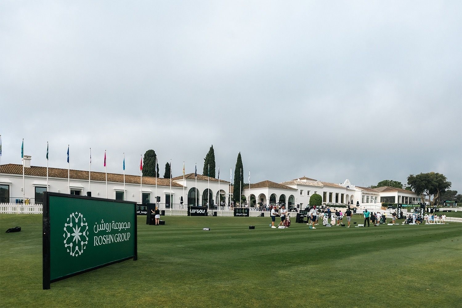 مجموعة روشن شريكاً رئيسياً لبطولة LIV Golf وتطلق برنامج Rising Stars لتطوير المواهب